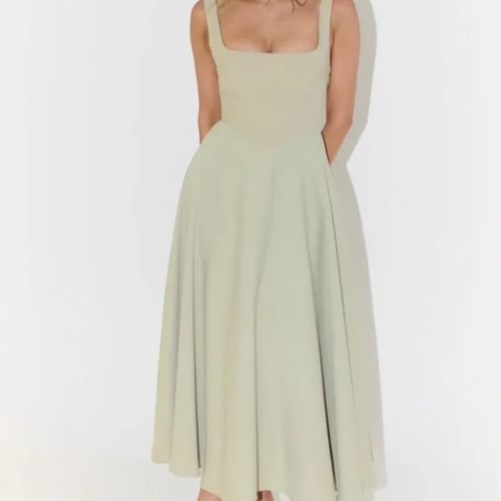 ODD MUSE MIDI DRESS SAGE SIZE SMALL